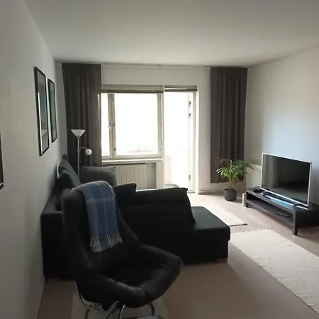Kariniemenkatu 24a12 * 라티